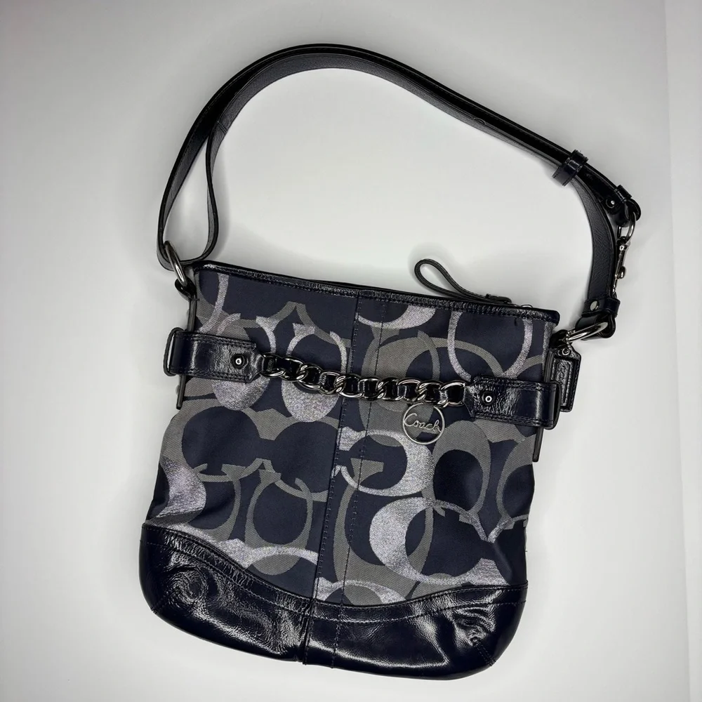 Coach Shoulder Bag Purse Moto Optic Metallic Chain Navy Blue Signature Jaquard